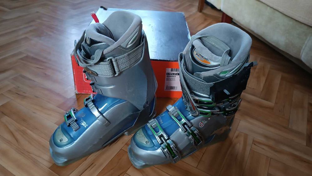 Черевики жіночі лижні гірськолижні Nordika 38р/ Женские лыжные ботинки