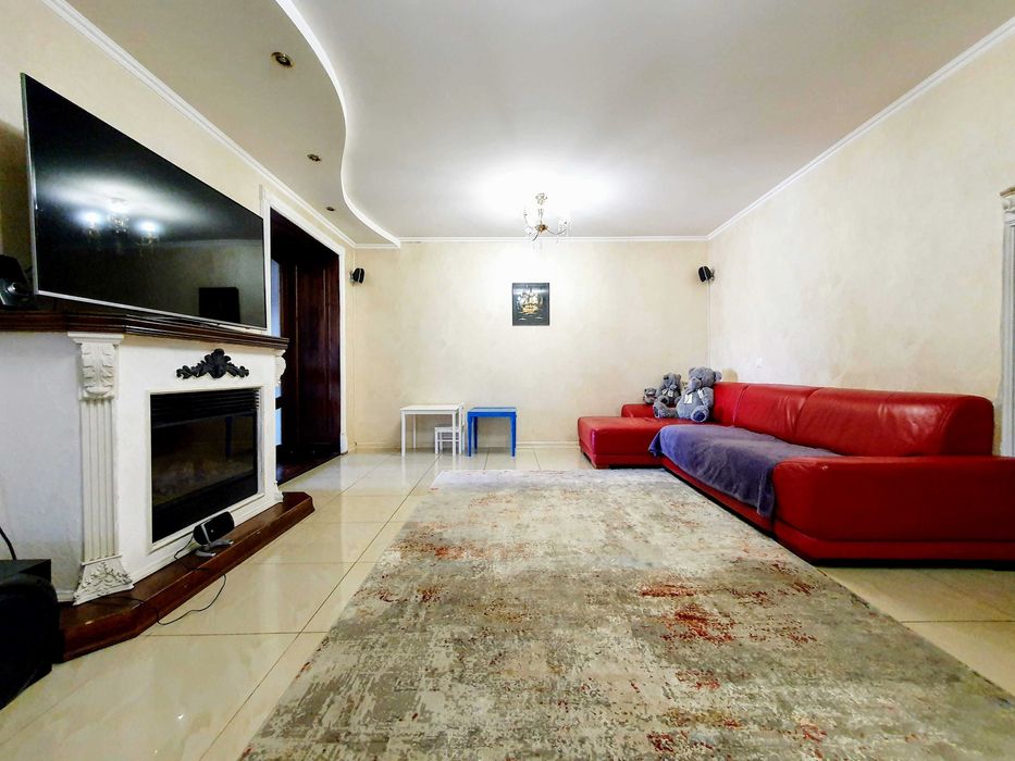 Здається 3-Х кімнатна НОВОБУДОВА на вул.КАРМЕЛЮКА (Шкварочка)