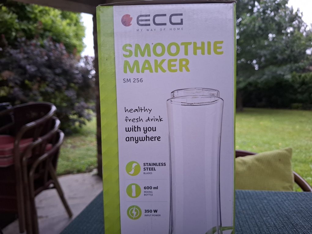 Smoothie maker, blender ECG 600ml