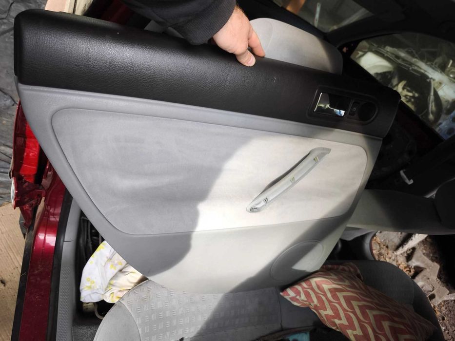 Fotele podgrzewane szare wnętrze kanapa boczki Passat b5 stan bdb.