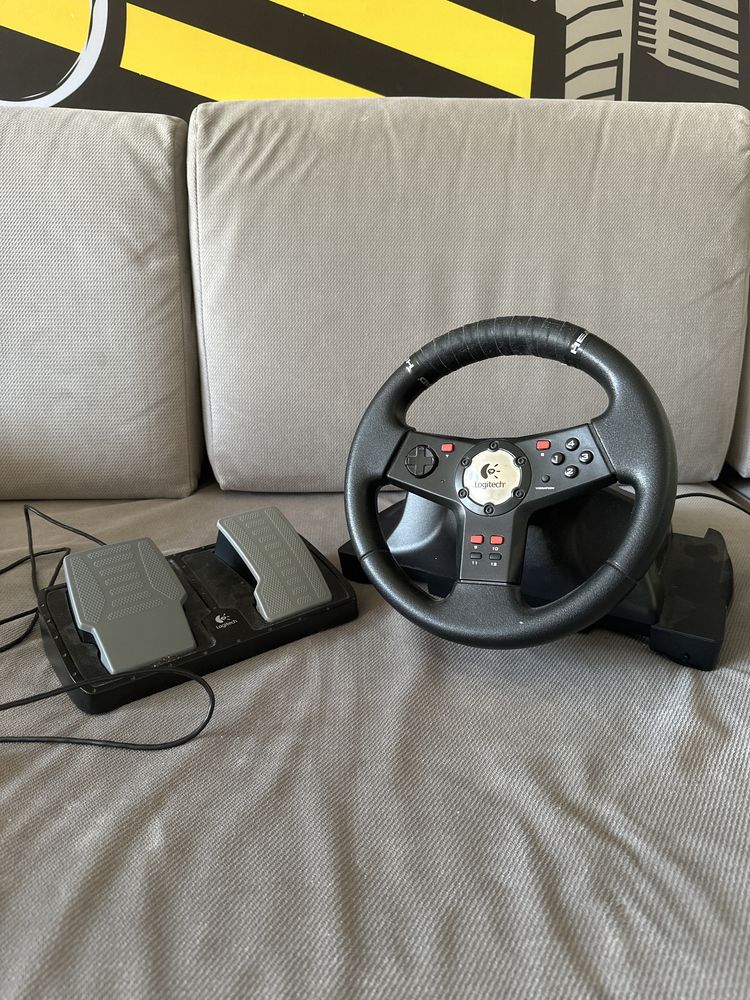 Kierownica Logitech