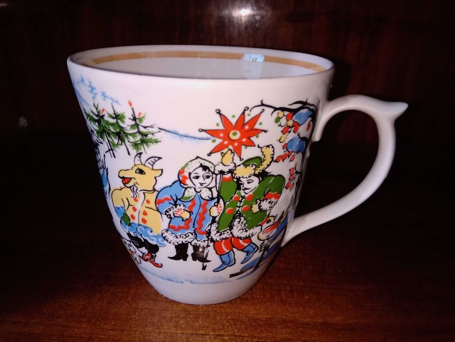 Kubek ceramiczny malowany z uchwytem, poj. ok. 0,5 l