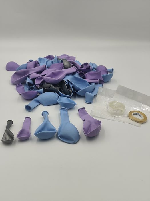 Zestaw pastelowych balonów ok. 75 szt — fioletowe, niebieskie, szare