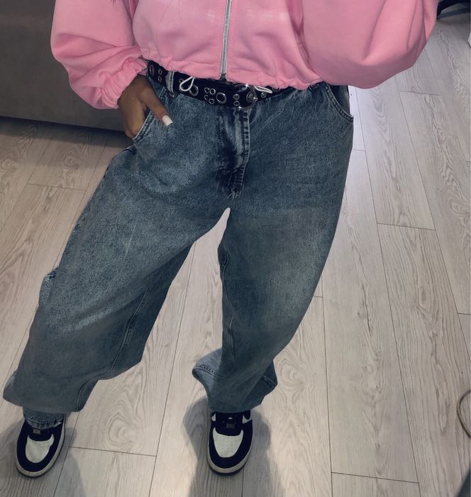 Джинси скейтери блакитного кольору