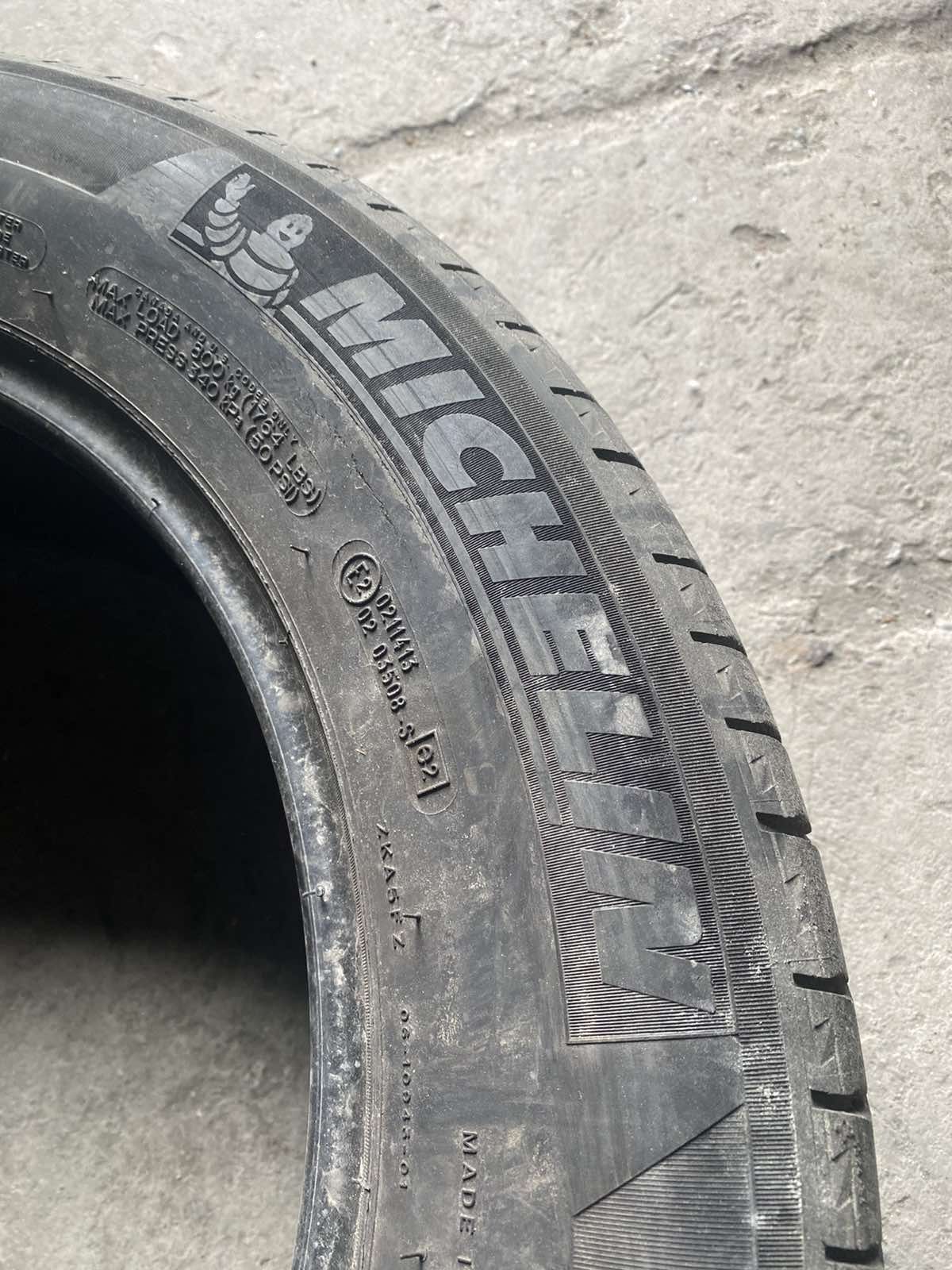 225.60.18 Michelin 4шт лето БУ склад шины резина из Европы 60 R18