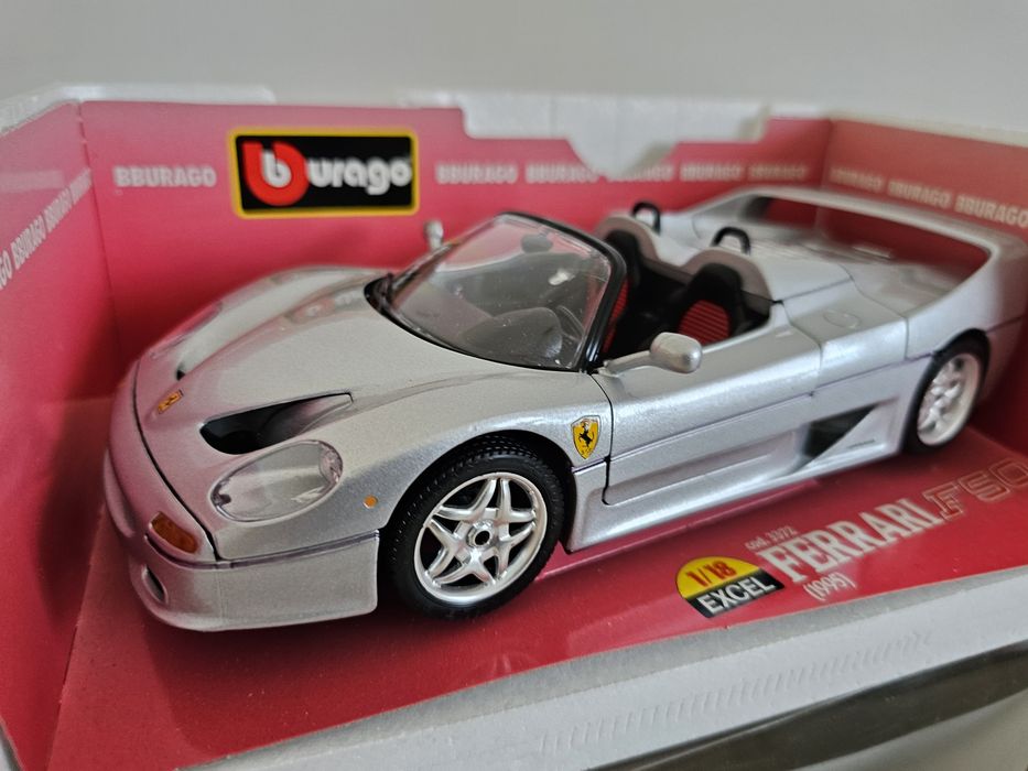 Burago skala 1:18 3372 Ferrari F50 1995 kabriolet srebrny mode