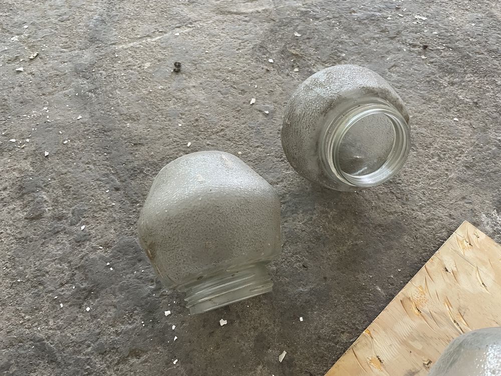 Oprawa klosz szklany PRL industrialna loft ceramiczny