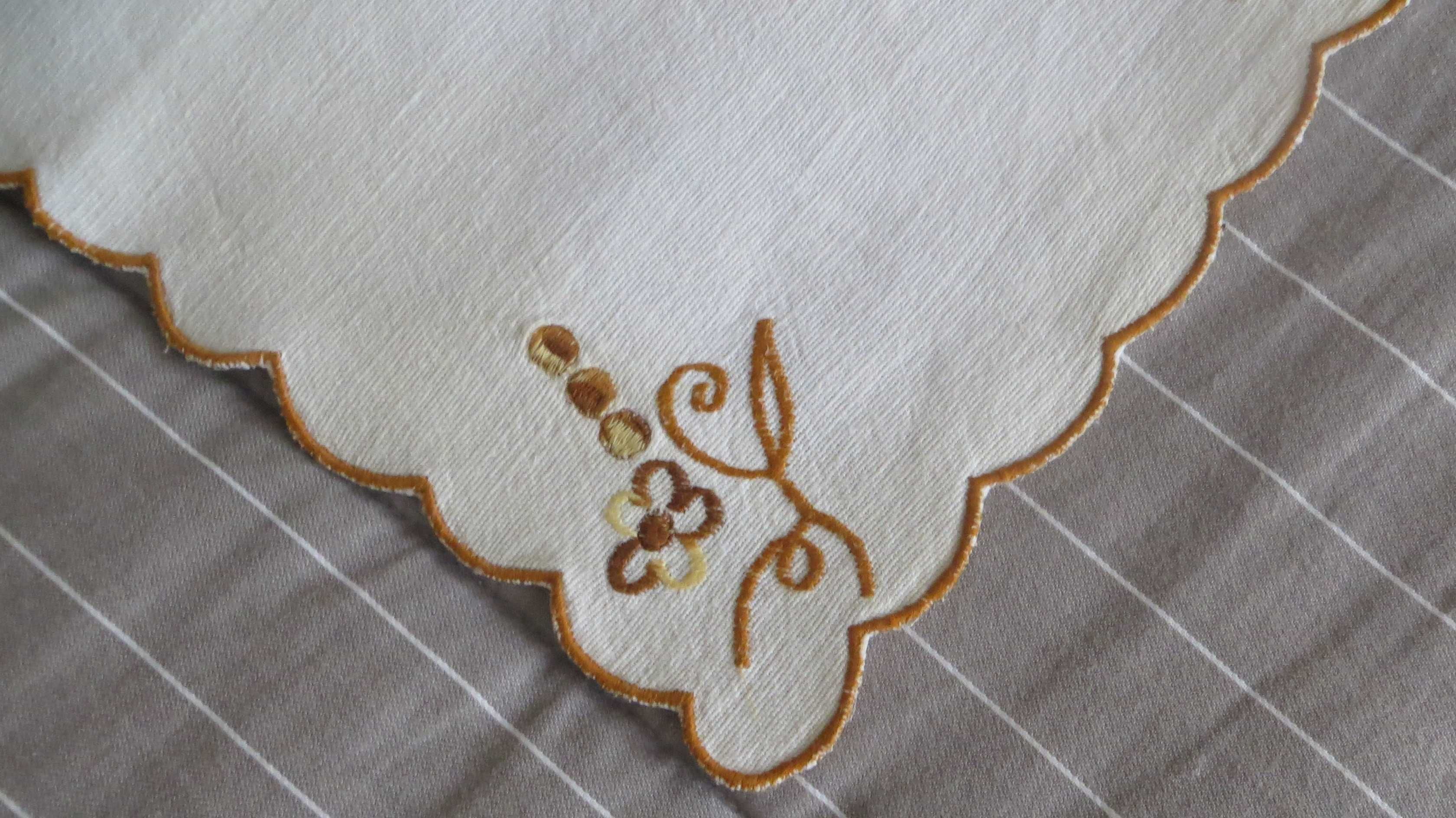 Antiguidades Napron Linho tecido à mão orlado e bordado - 35 X 25 cm