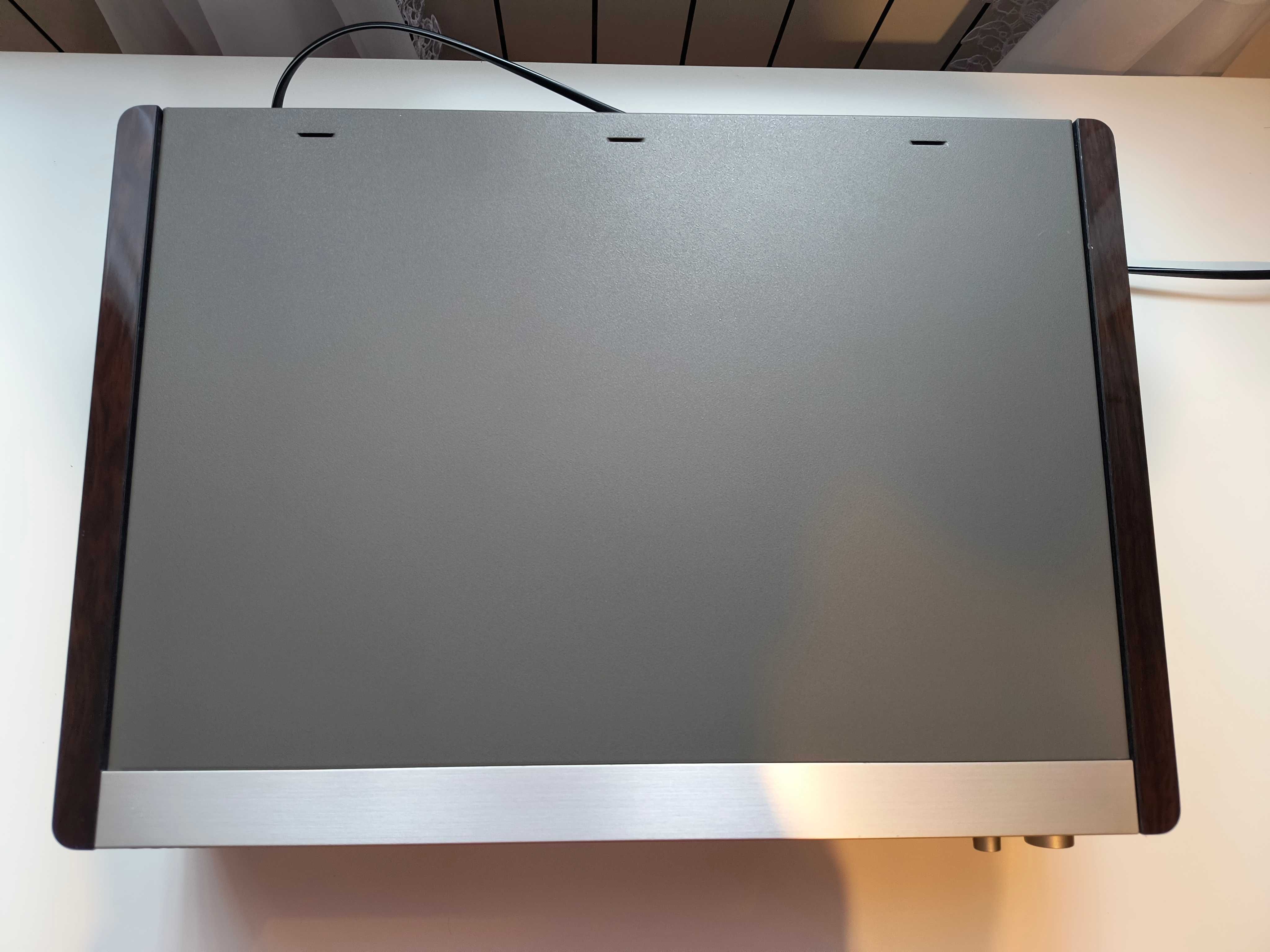 Sony Dat DTC 57ES złoty