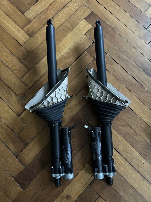 Bmw 4 f36 siłownik tylnej klapy bagażnika lewy prawy siłowniki tylne