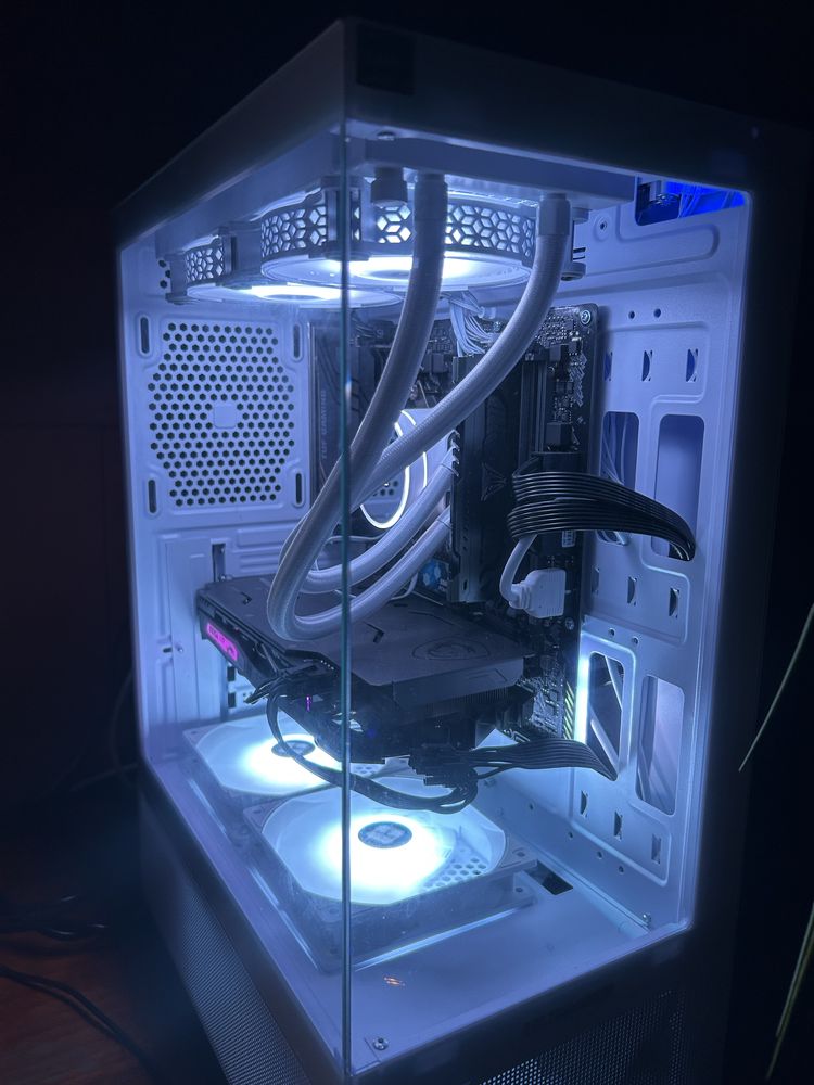 Torre gaming Rgb