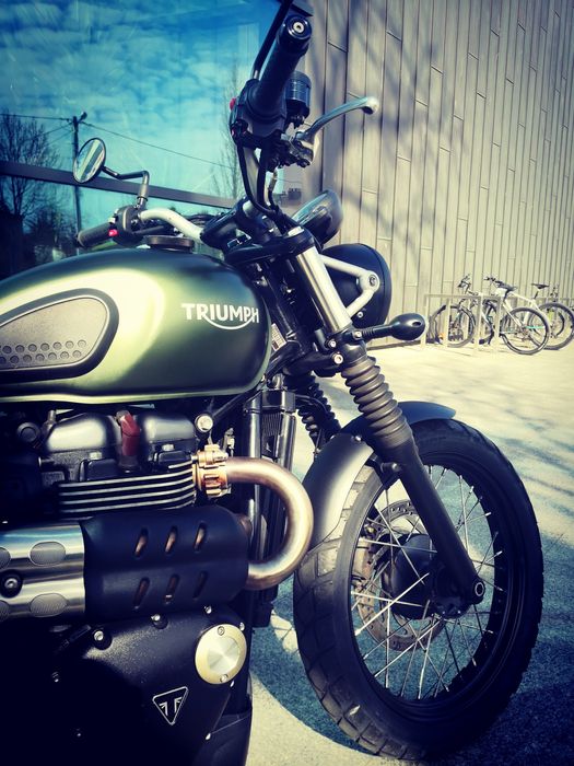 Triumph Street Scrambler 900 Bonneville T100 T120  xc xe