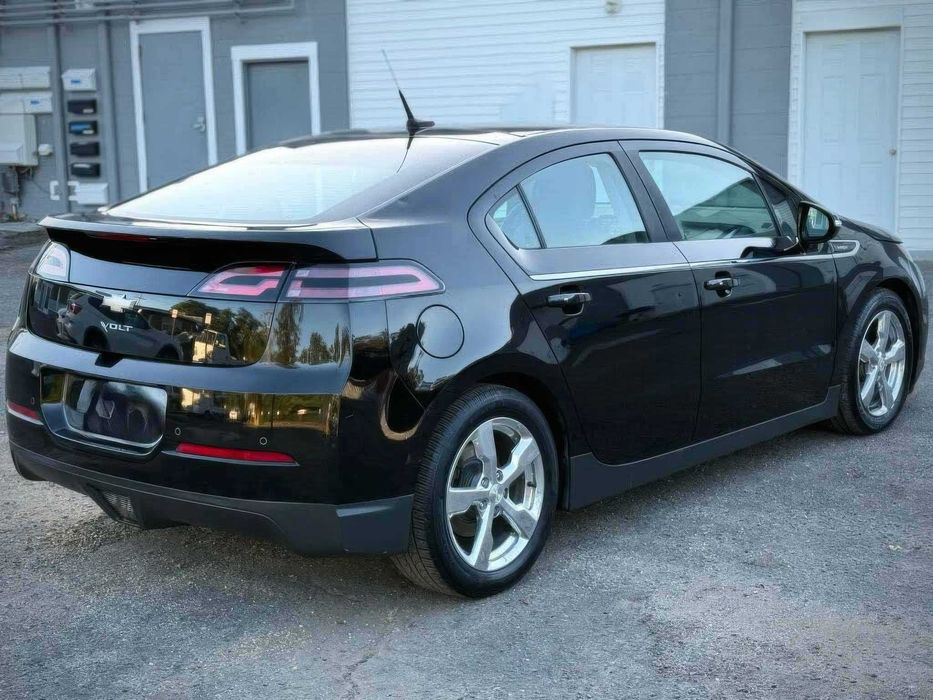 Chevrolet Volt Premium      2014