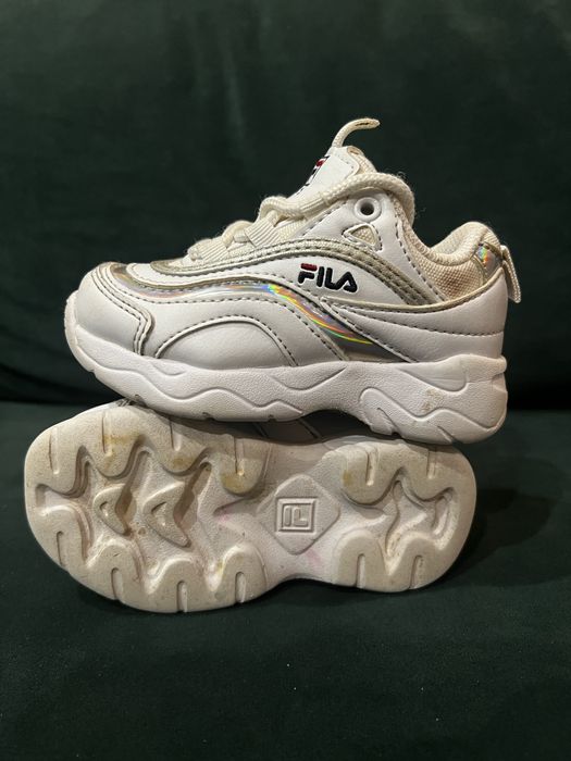 Дитячі кросівки Fila розмір 22