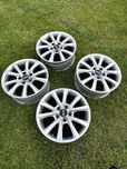 Felgi Aluminiowe 16 A4 Passat Tiguan Q3 5x112 ET33