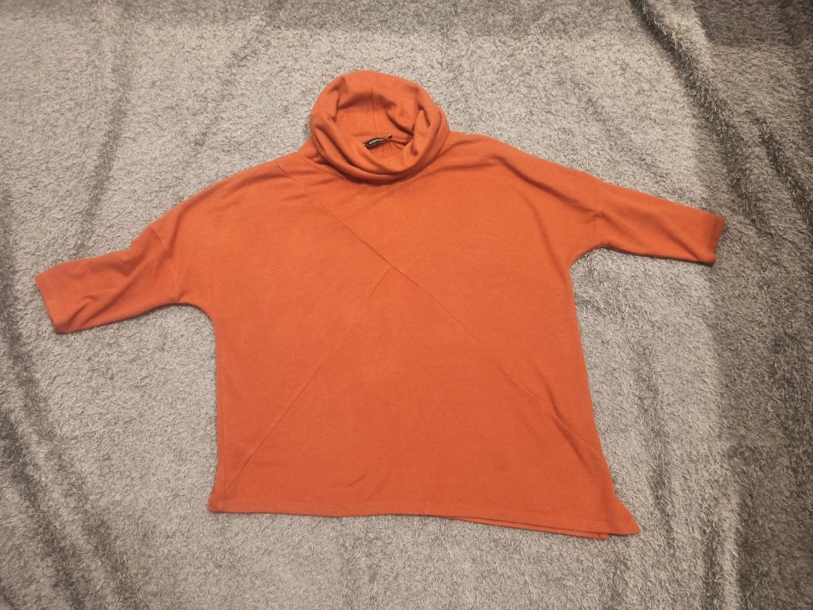 Mięciutki golf z wiskozy r. XL