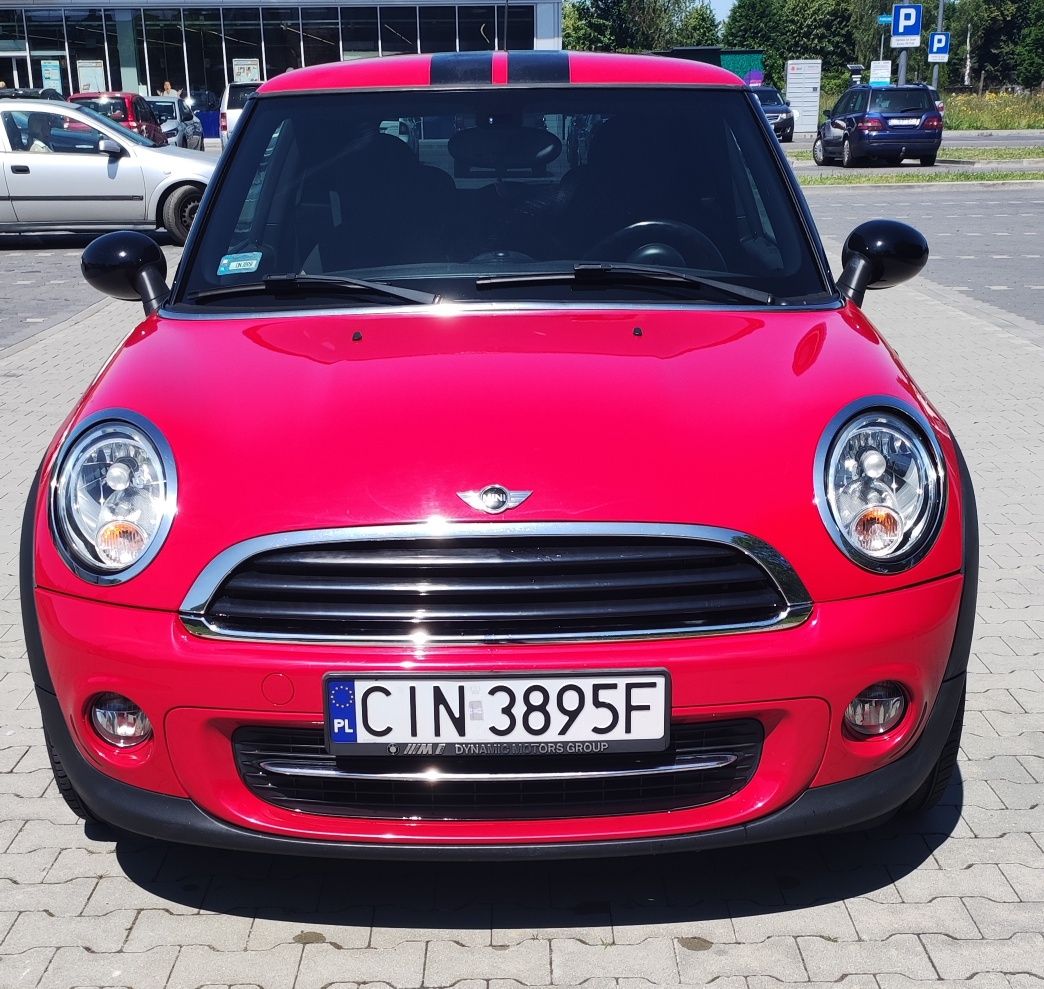 Mini Cooper One 2012r.