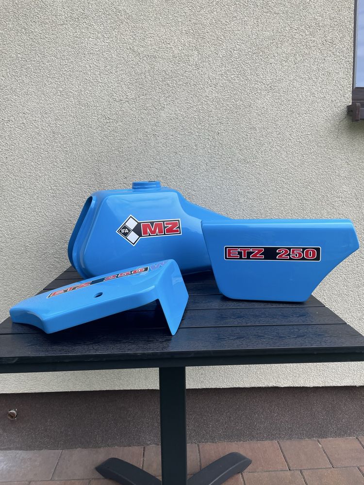 Mz etz 250 zbiornik paliwa bak