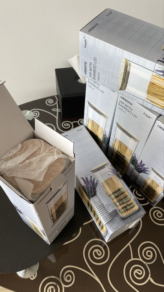 Набір із 16 квадратних скляних банок для зберігання круп Ardesto Fresh