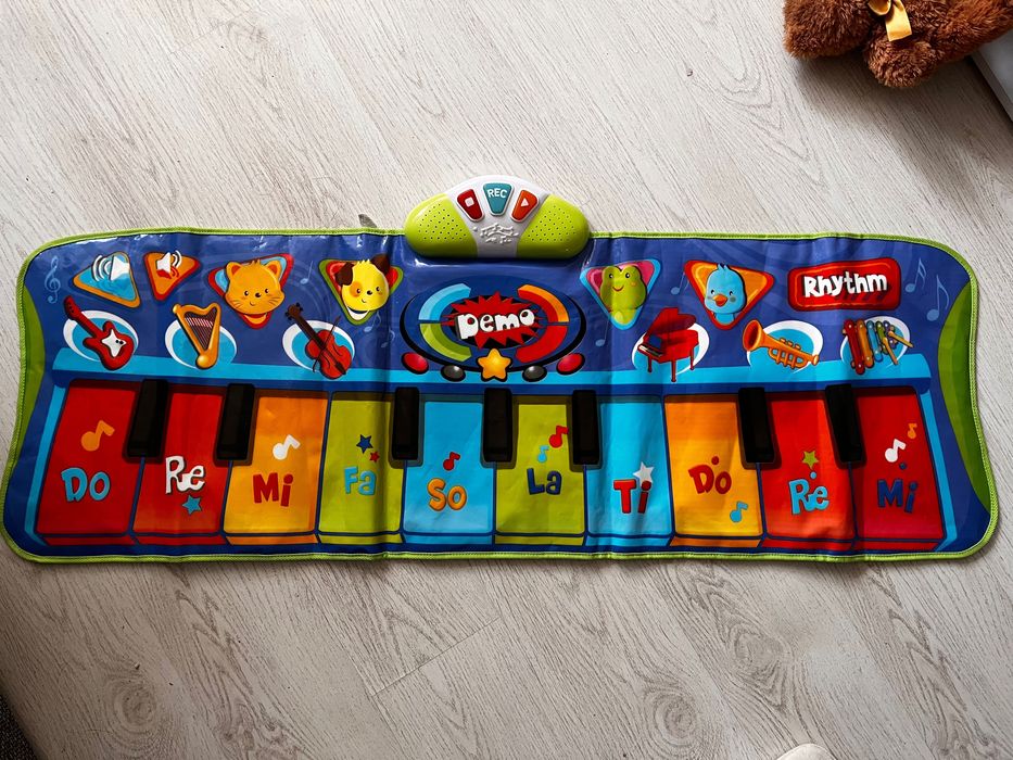 Музичний килимок піаніно