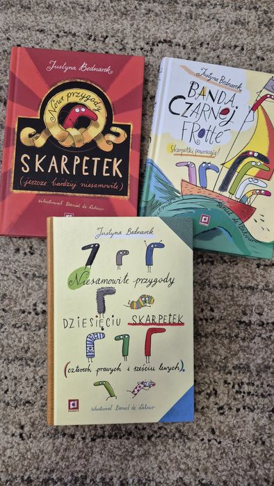 Seria książek o przygodach Dziesięciu Skarpetek