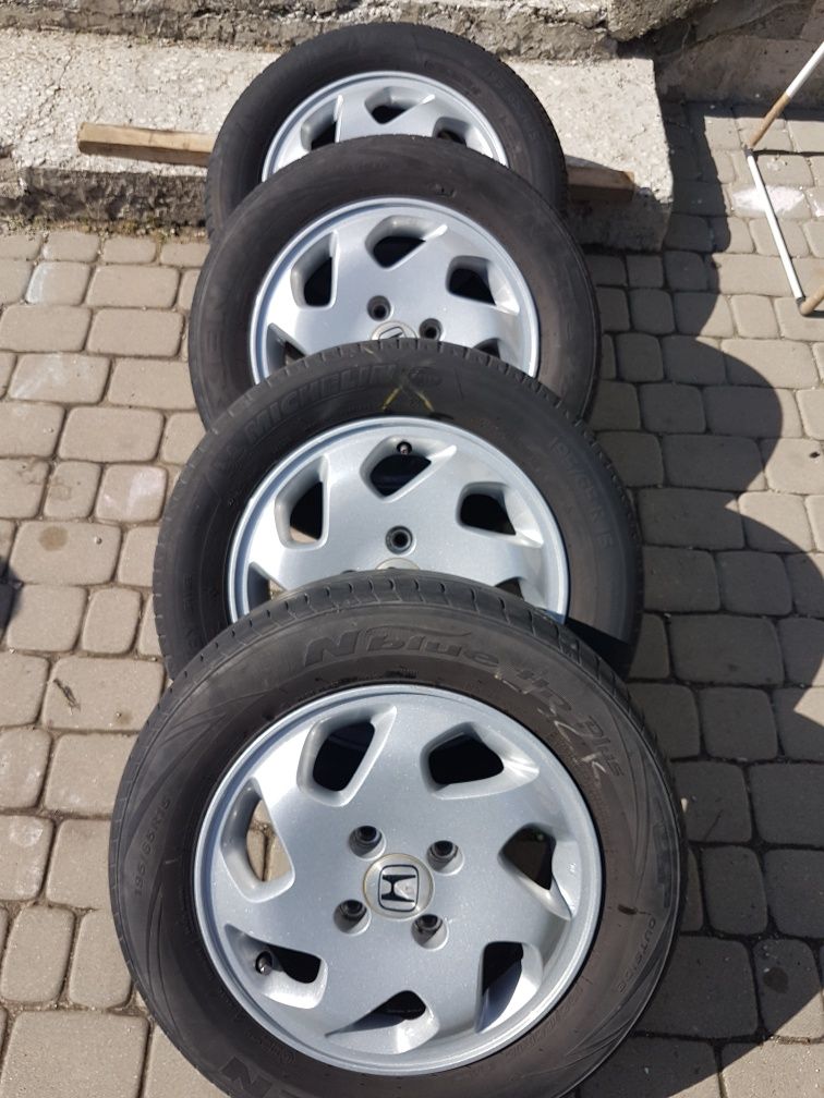 Felgi 4x 114.3 15cali są w stanie BDB real foto oryginał honda accord