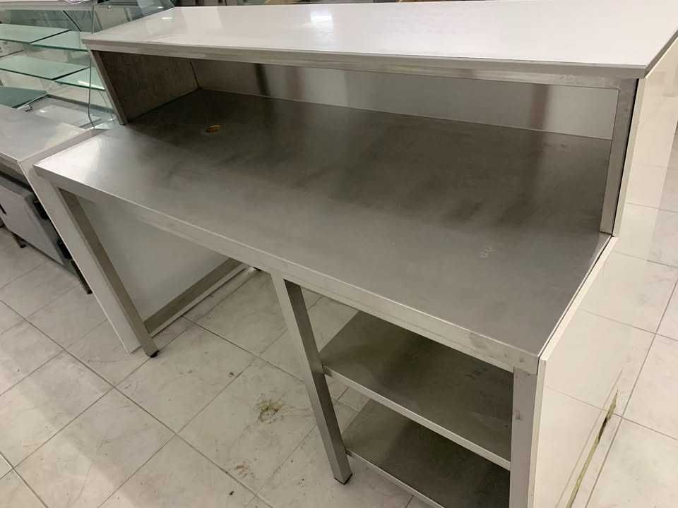 Balcão apoio publico em termolaminado branco - Usado