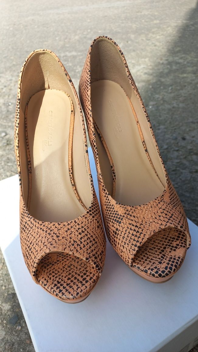 Продам туфли cristofoli 38р