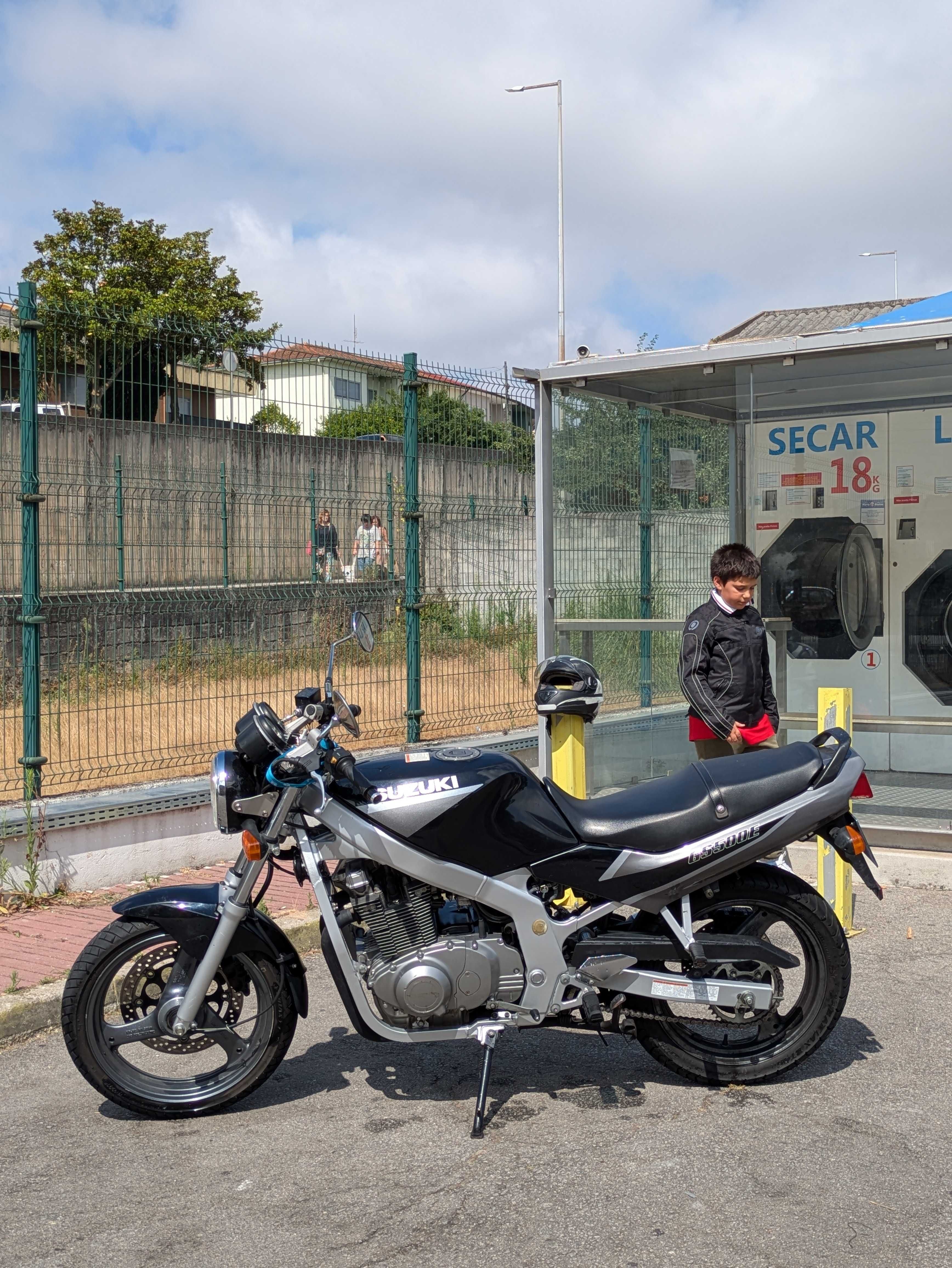 Suzuki GS500e 2000