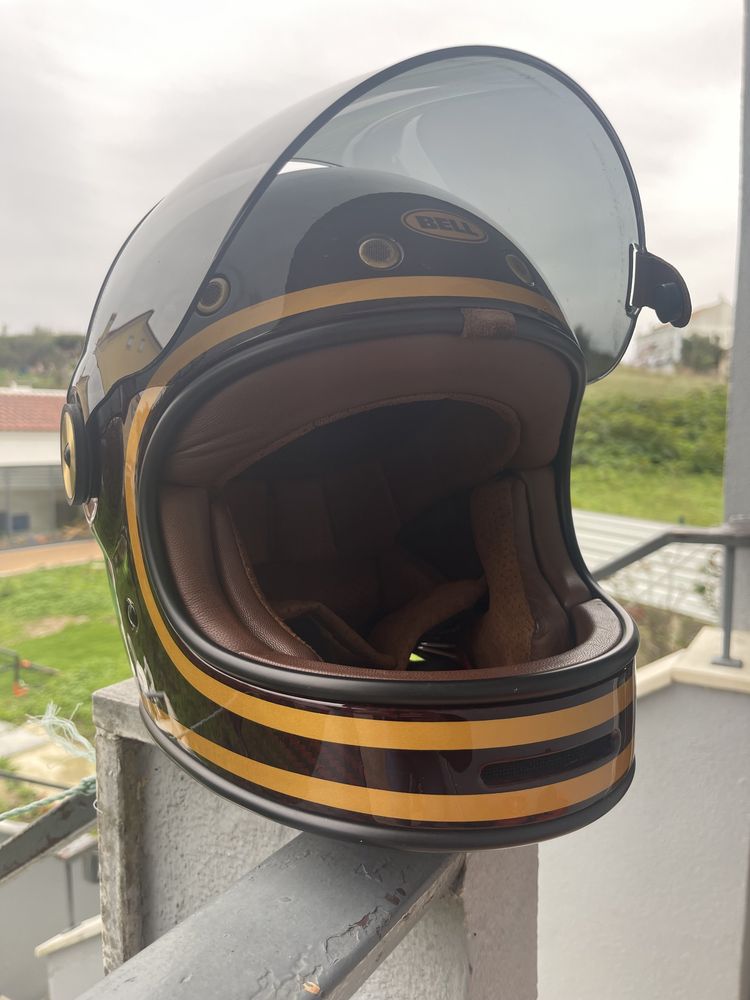 Capacete bell bullit