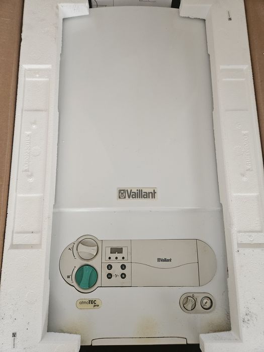 Продам вживаний газовий двоконтурний котел Vaillant atmoTEC pro