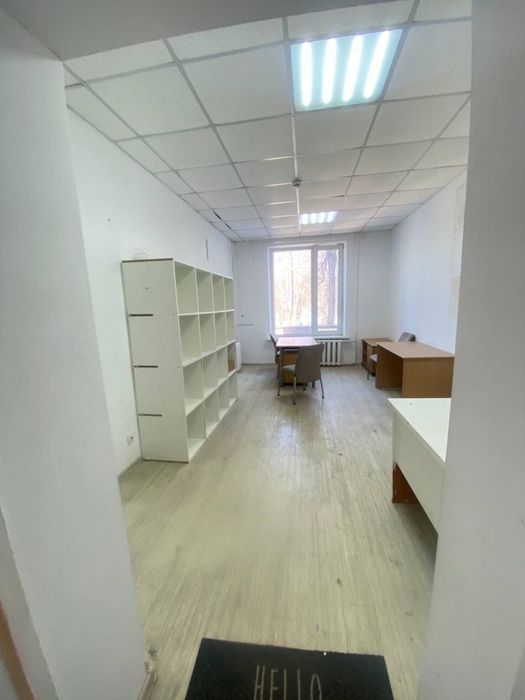 Здам офіс поруч з метро Ботанічний Сад