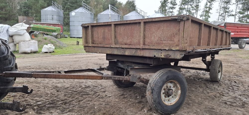 Przyczepa rolniczą dwuosiowa 6 ton