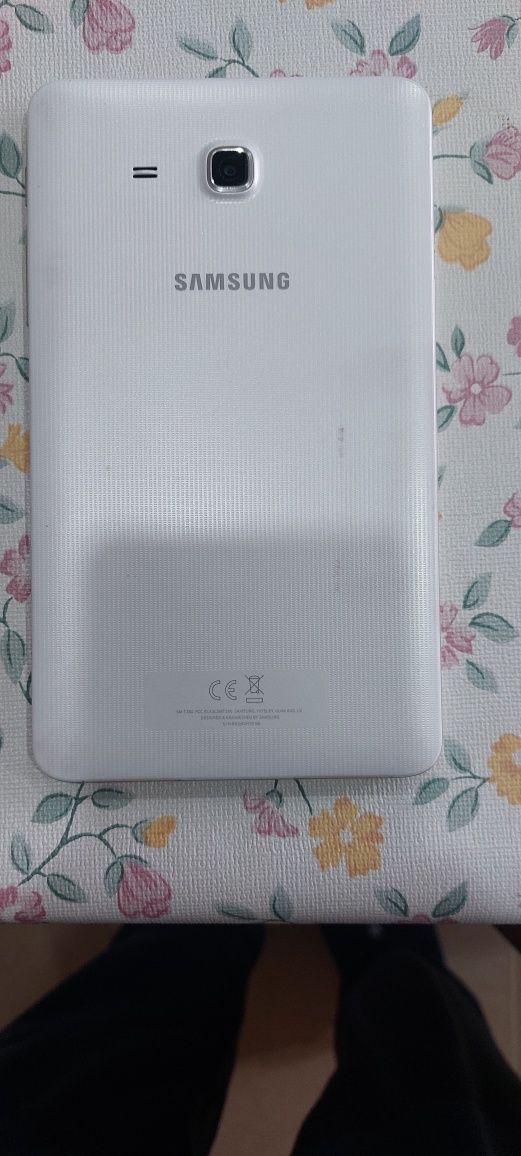 Tablet Samsung SM-T280