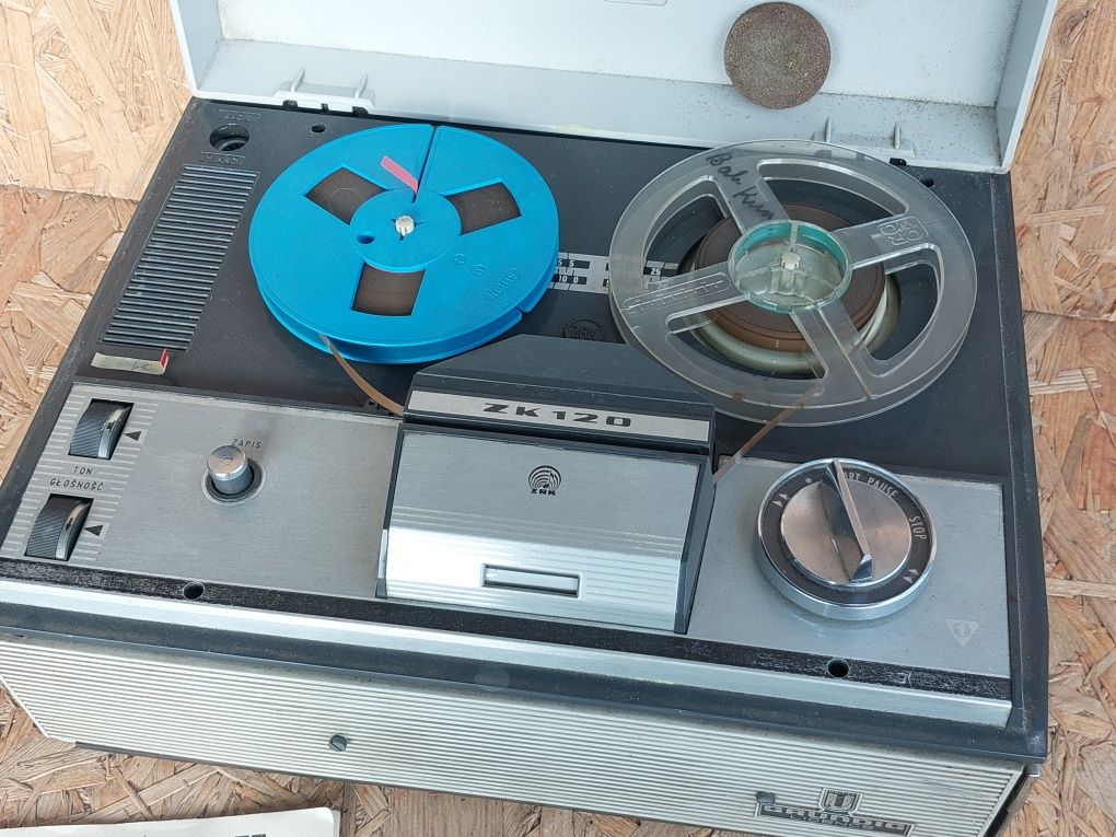 Magnetofon szpulowy ZK 120 Unitra licencja Grundig