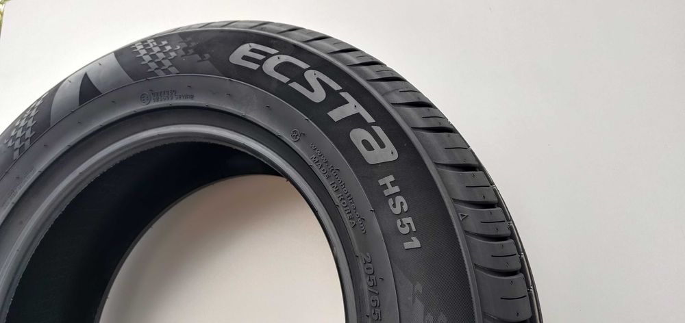 Нові шини KUMHO ECSTA HS51   205/65 R15 комплект 4шт