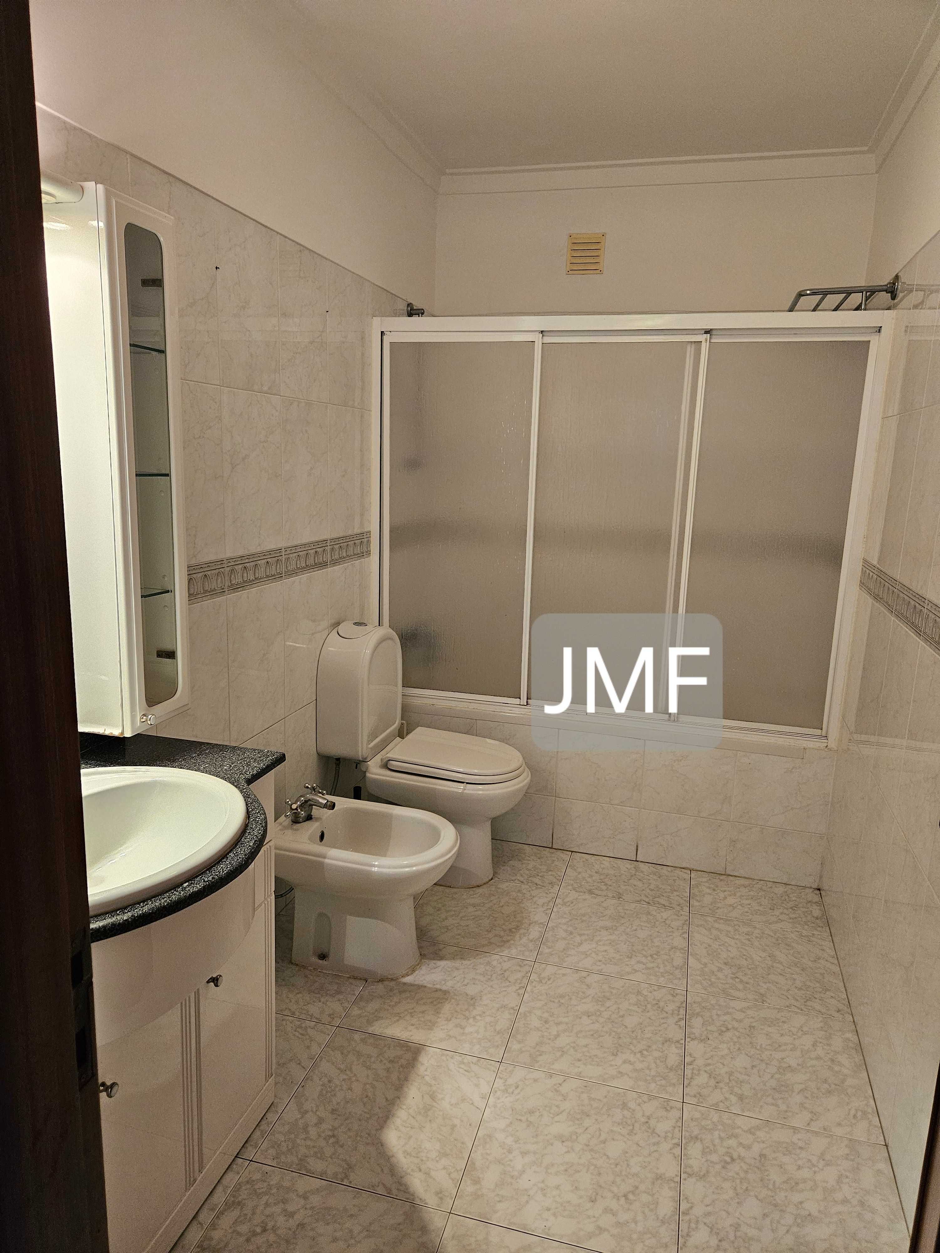 Apartamento T3 Rio de Mouro