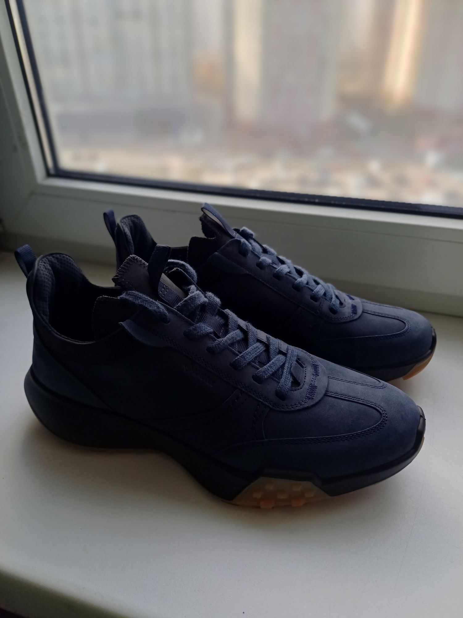 Кросівки ECCO Retro 52492450545 Gore-tex розіри  39,40,41,42