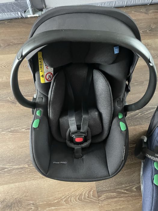 Avionaut pixel pro czarny