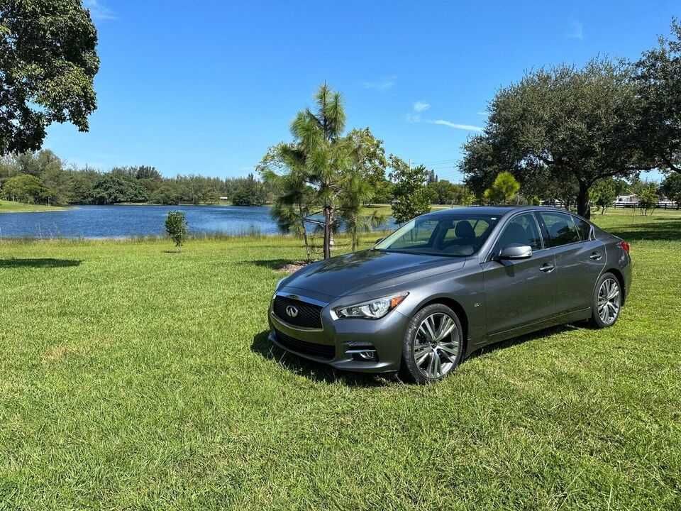 2017 Infiniti Q50 PREMIUM