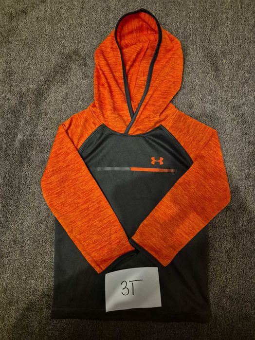 Bluza koszulka z kapturem Under Armour 3T 104
