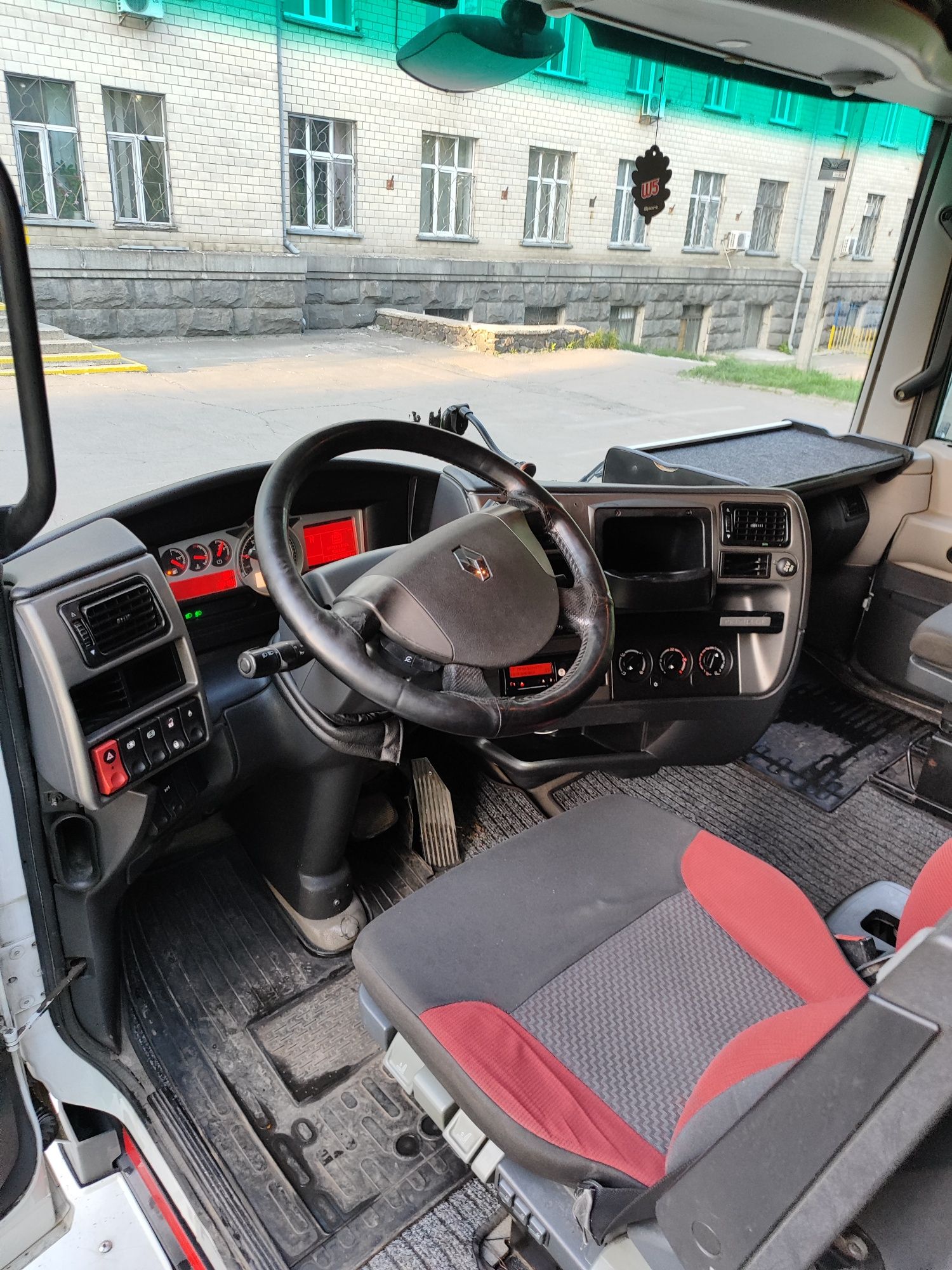 Продам тягач Renault Magnum 480dxi eev 2011 Євро5.адблю.