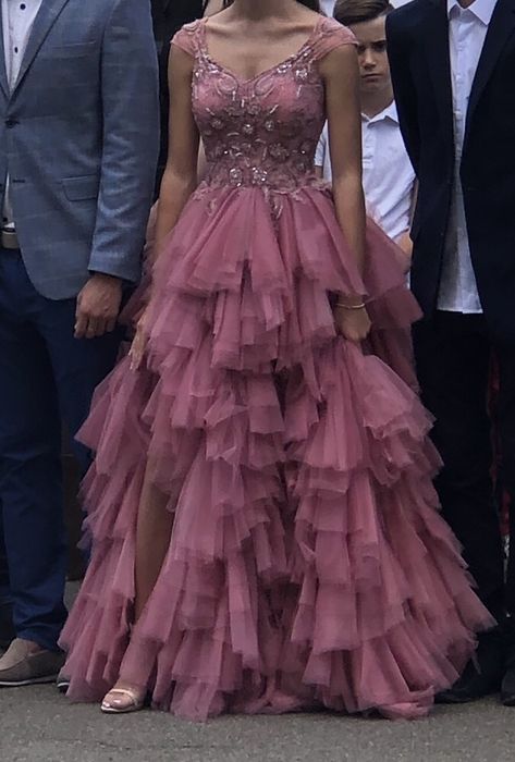 Выпускное , свадебное, нарядное бредовое платье.