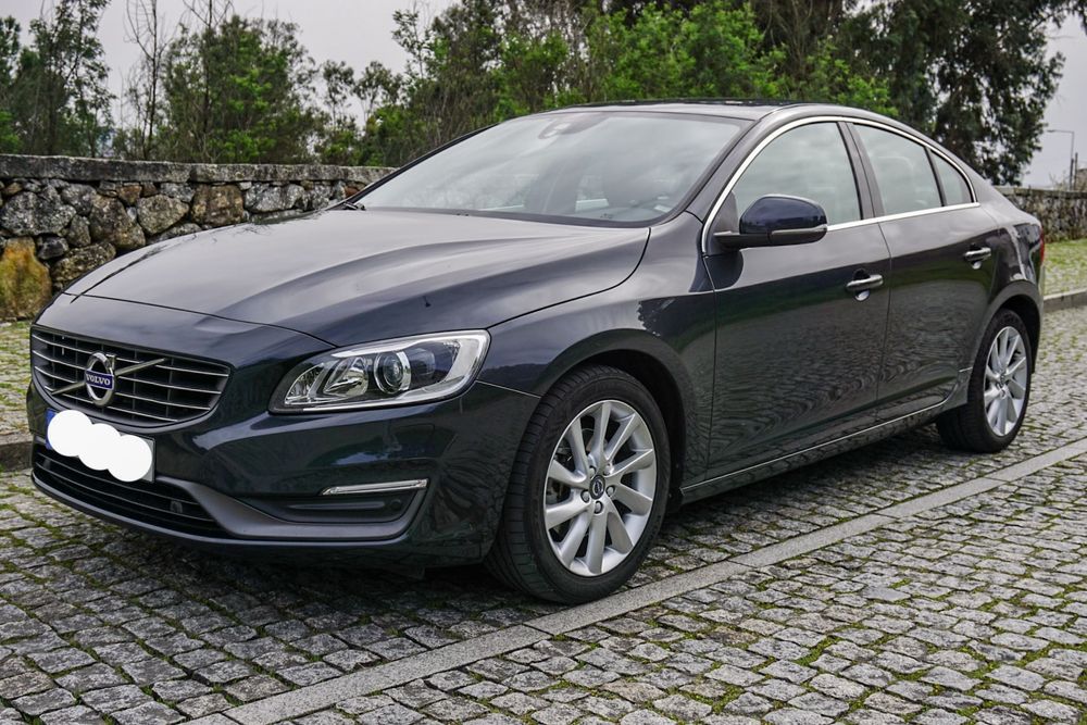 Volvo S60 Momentum Geartronic 2.0 D4 181cv