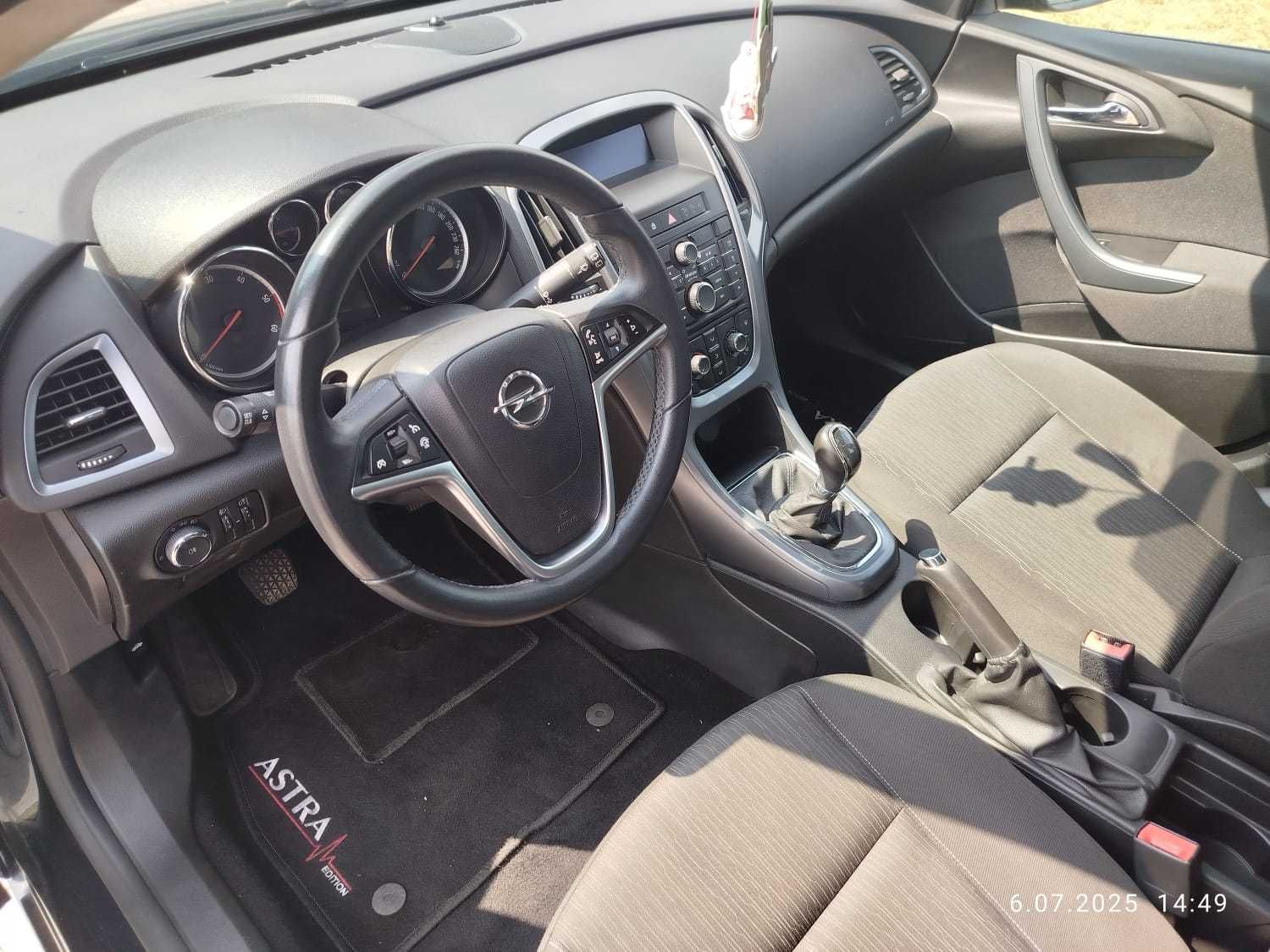 Astra J 1.7 110 KM 2014