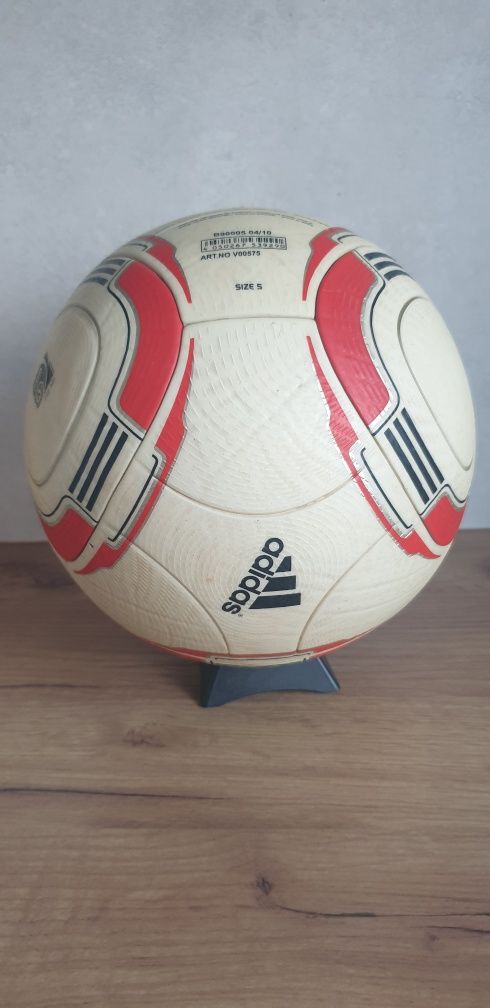 Piłka meczowa torfabrik jabulani 2010/2011 omb matchball