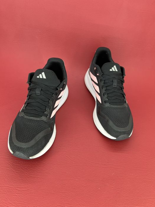 Кросівки для бігу 38.5р. Adidas Runfalcon 5