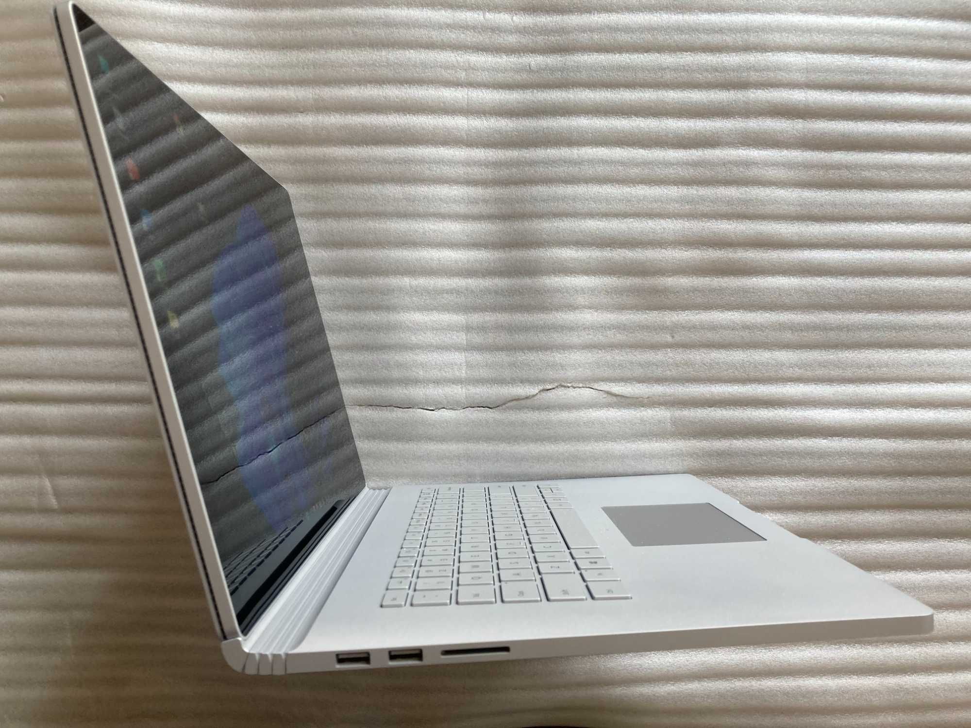 Ноутбук Планшет Трансформер 2 в 1 Microsoft Surface Book 2 15" Windows