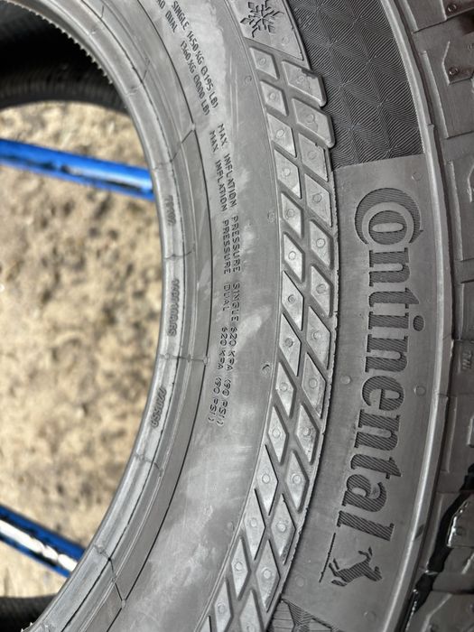 235/65/16с R16 Continental VanContact4Season зима 4 шт ціна за 1 шт