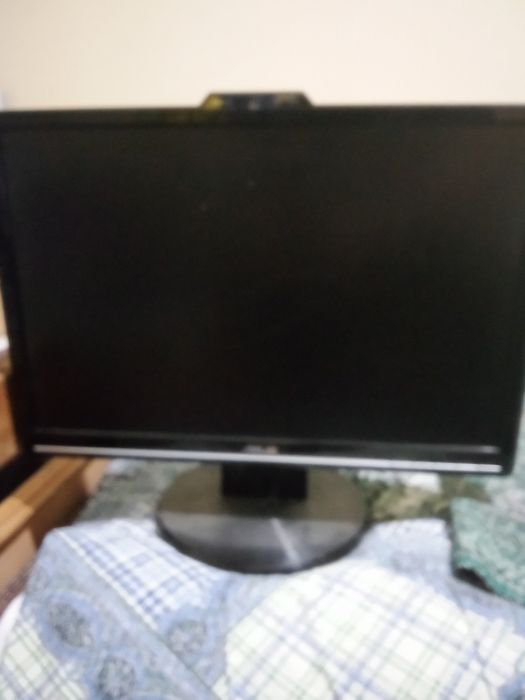 Монитор с веб камерой